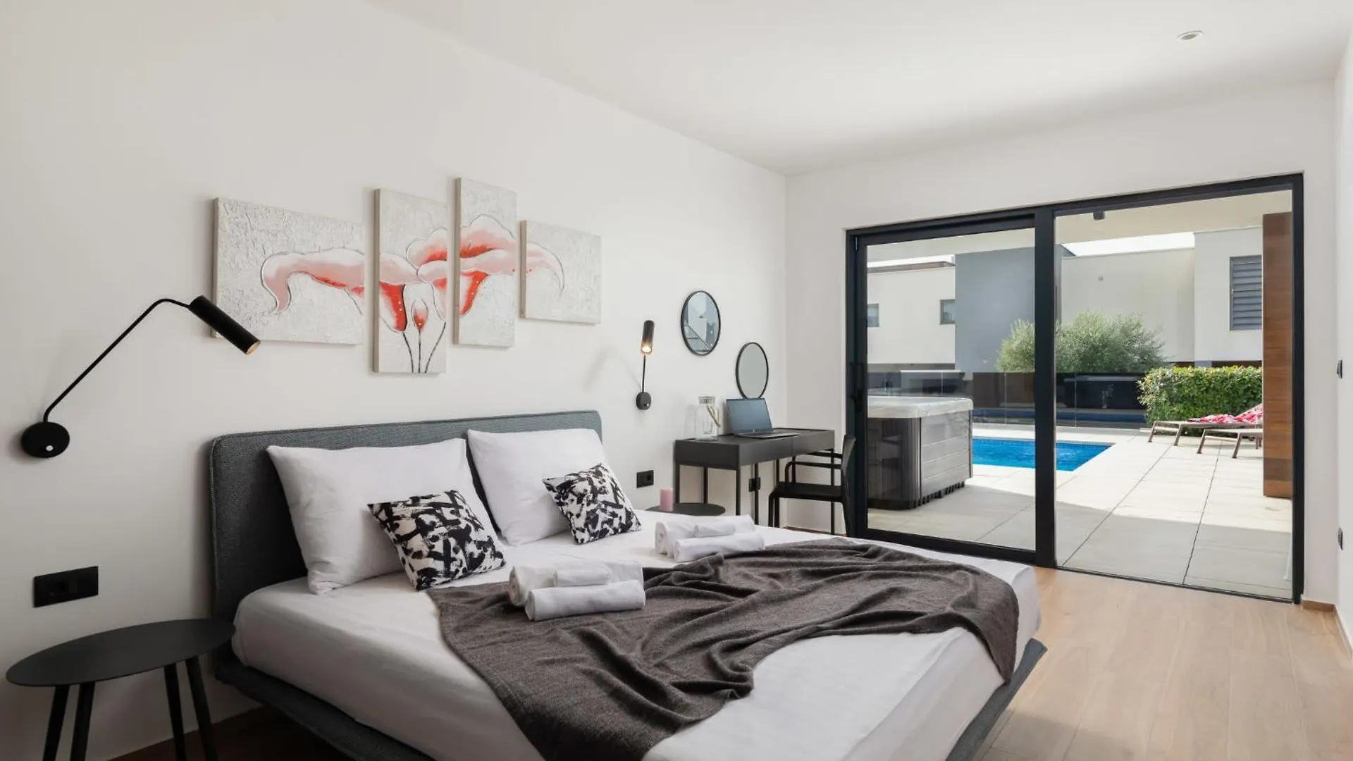 Villa Old Olive IV By Interhome Vodnjan